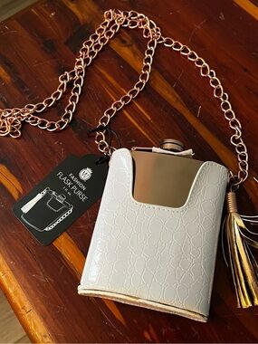 NEW Flask Purse Chain Strap White Alligator